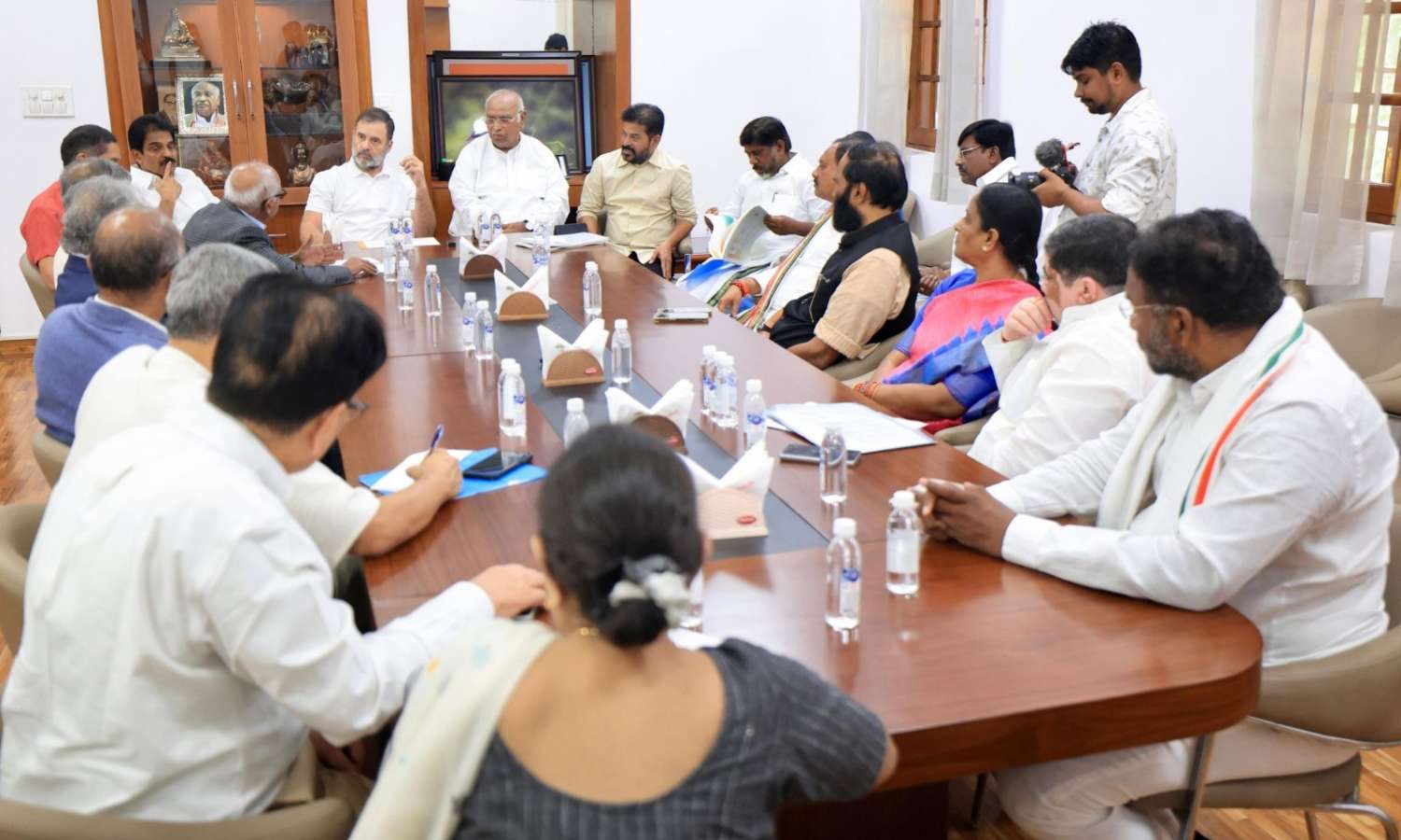 CM meets Rahul